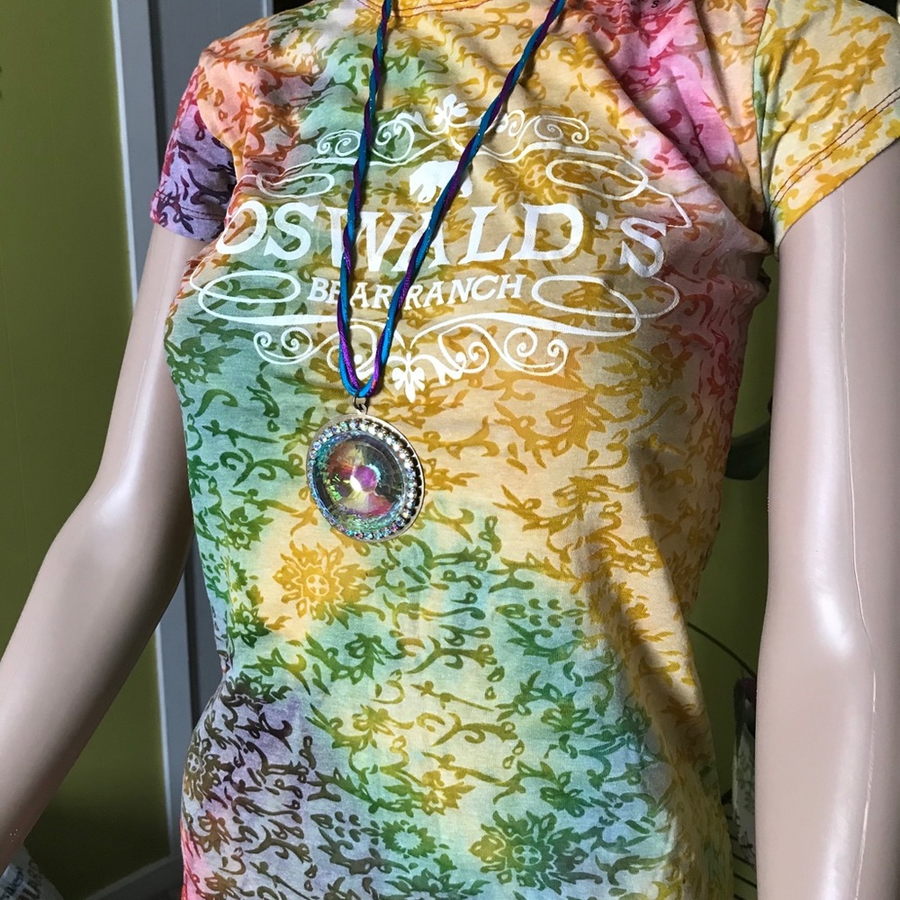 Clothes - Picture 2 of 3